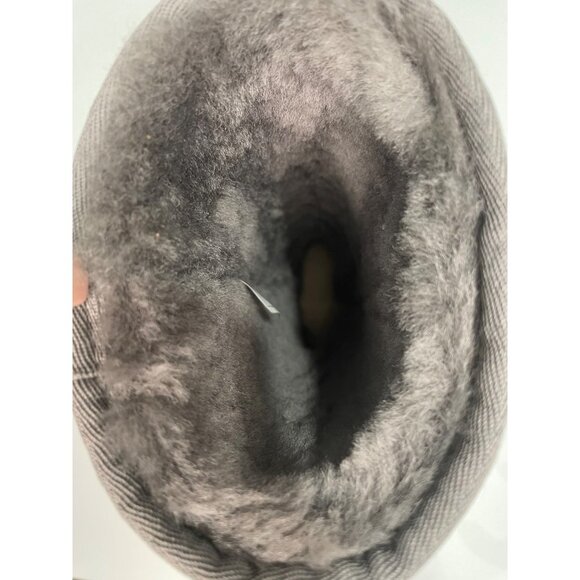 UGG Grey Kid's Classic Tall II Waterproof Suede Winter Boots Size 2 - Picture 5 of 7